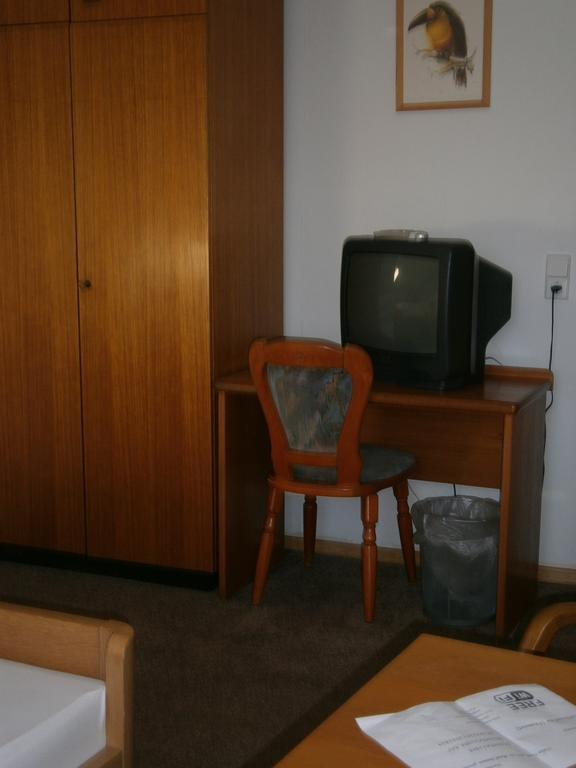 Hotel Strauss Waldbronn Room photo